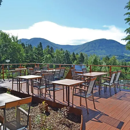 Holiday Kuncice Pod Ond. With Mountain View Vi Holiday home Kuncice pod Ondrejnikem